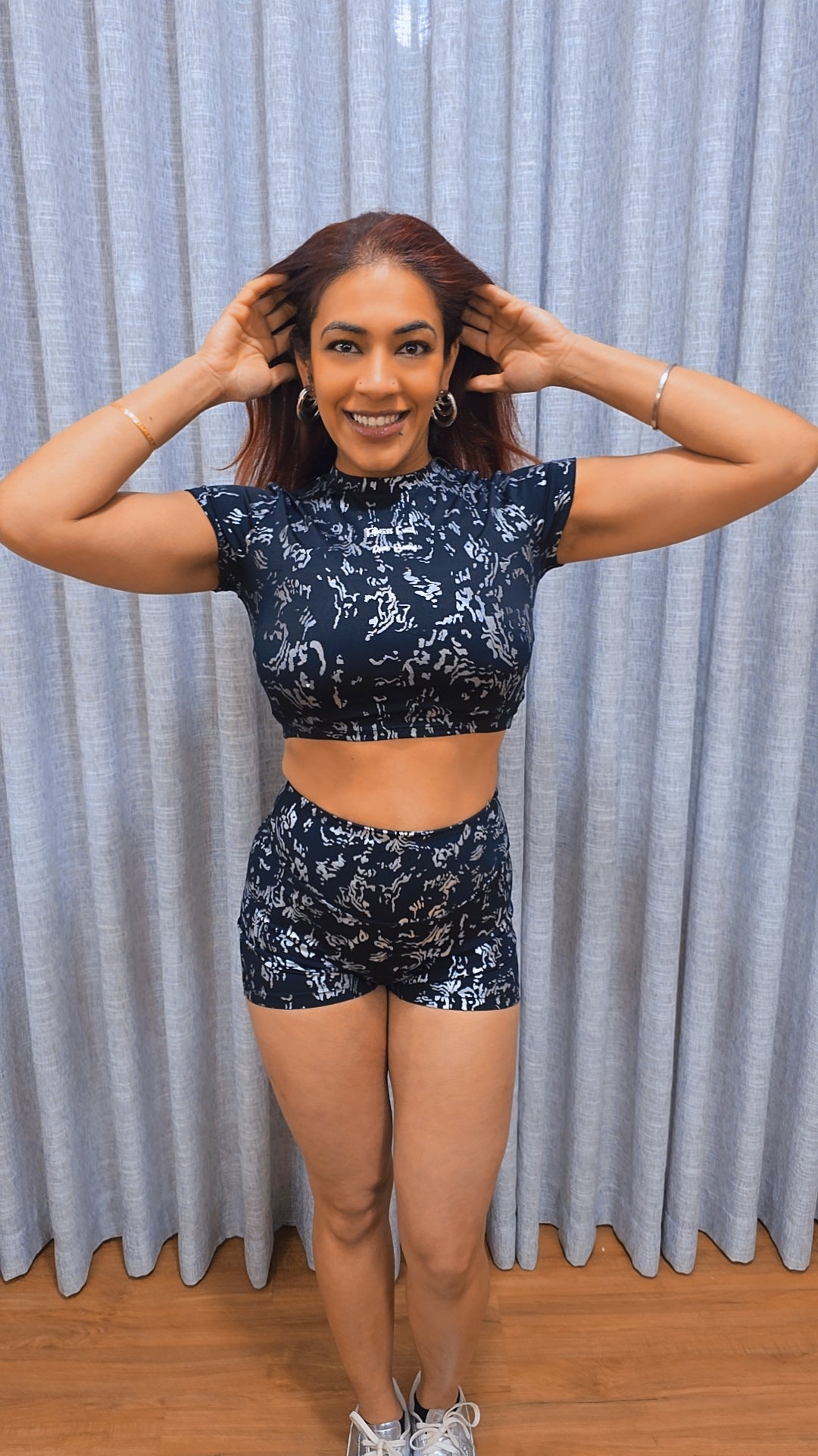 The Serene Short Sleeve Top Onyx black