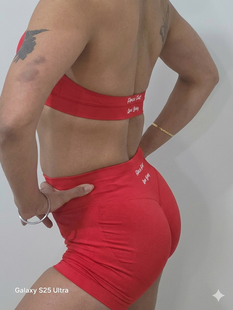 The Elevate Shorts Red